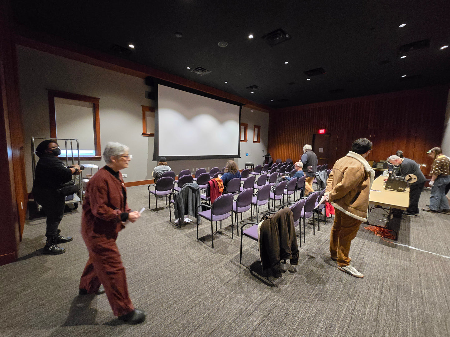 HOME MOVIE DAY GRATIS DIGITAL DOWNLOAD