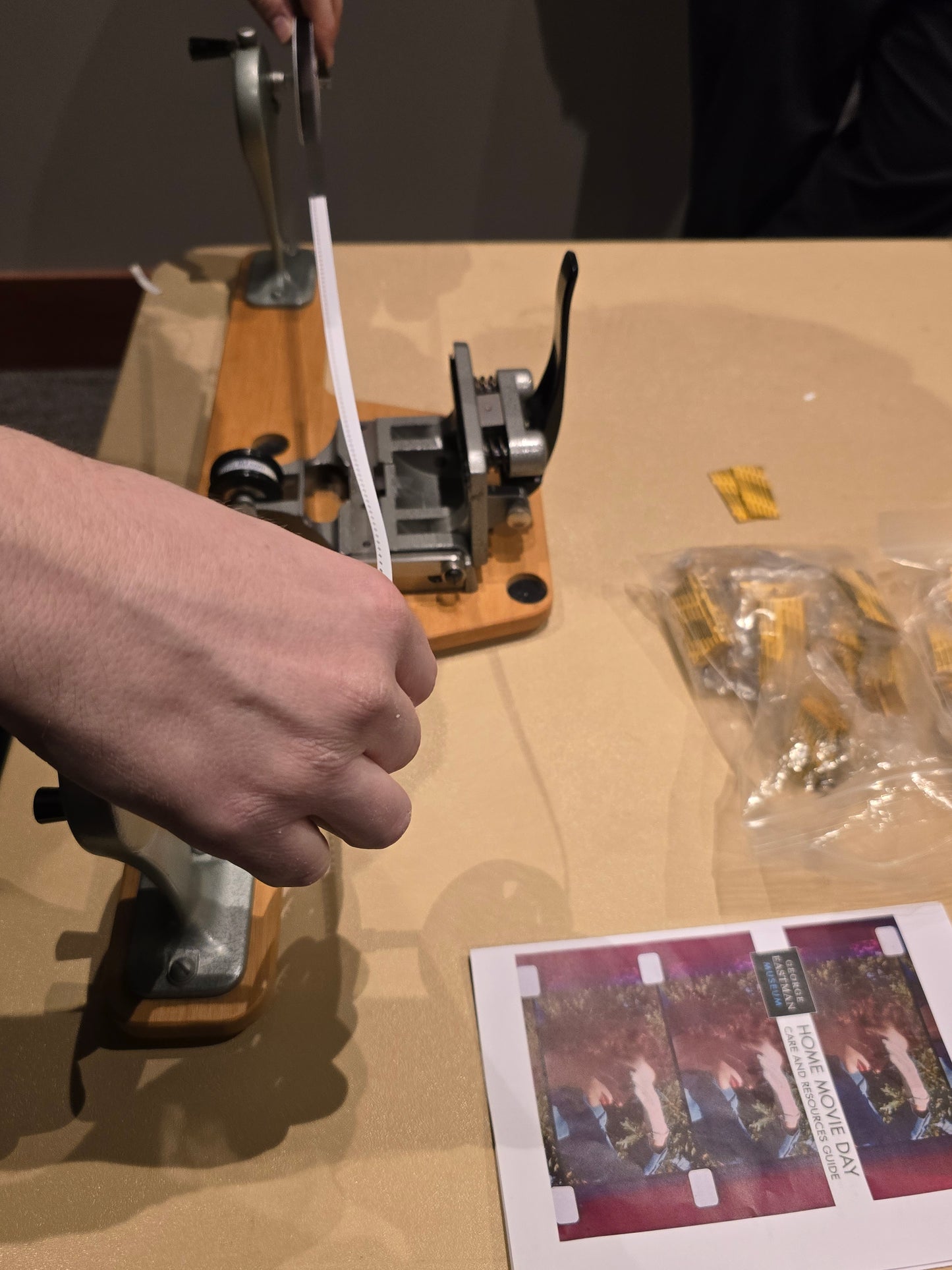 HOME MOVIE DAY GRATIS DIGITAL DOWNLOAD