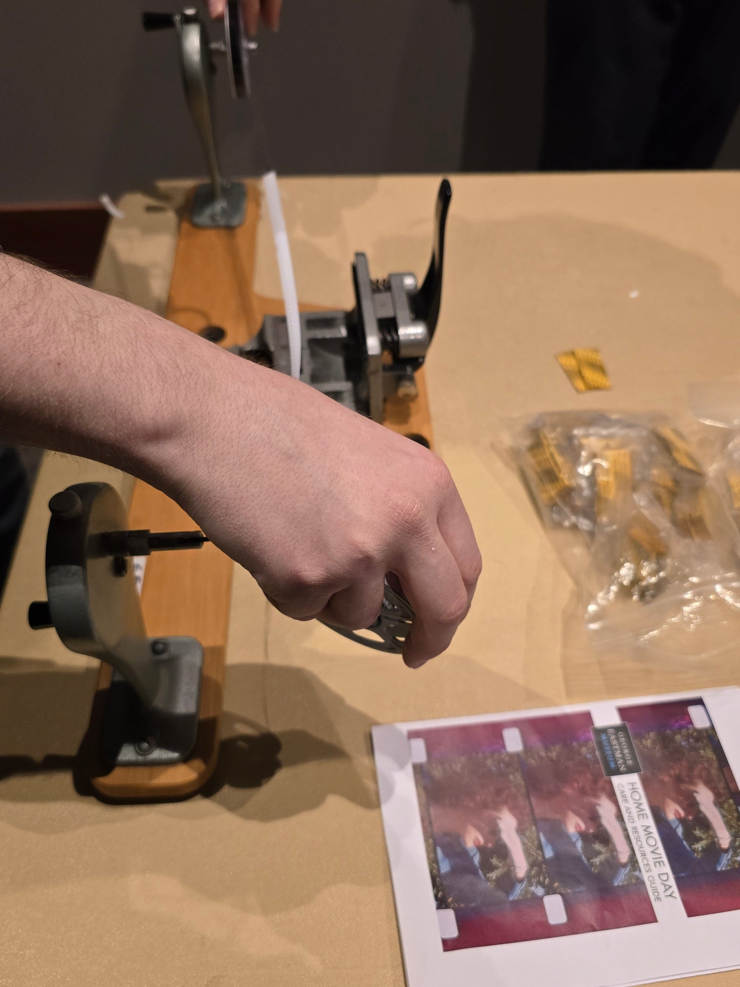 HOME MOVIE DAY GRATIS DIGITAL DOWNLOAD